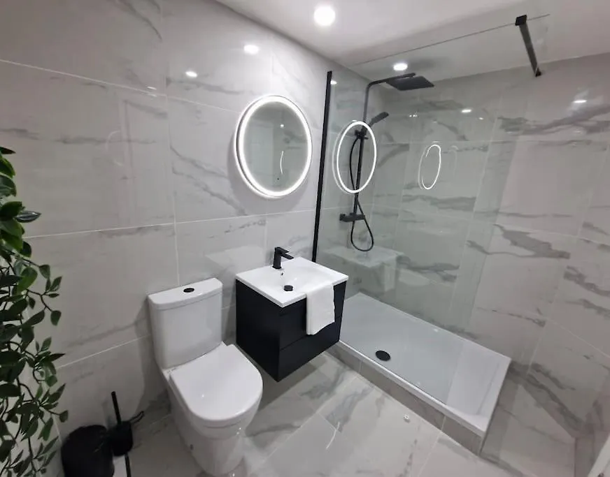 Lägenhet Contemporary City Centre Flat Belfast Storbritannien