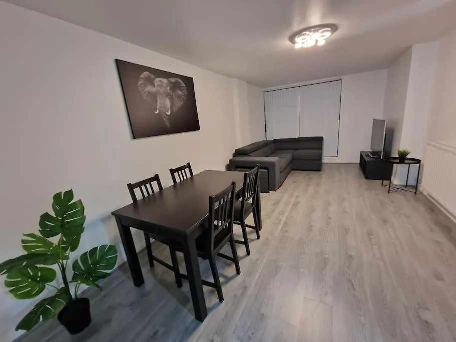 Contemporary City Centre Flat Belfast Storbritannien